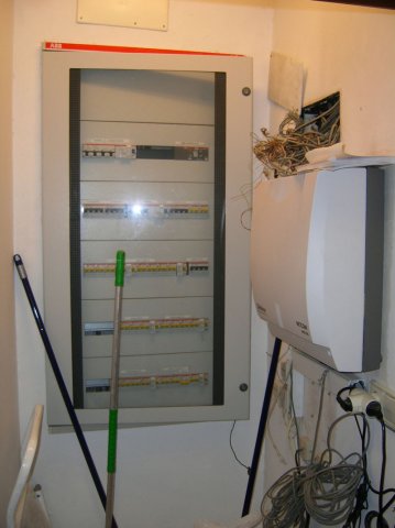 contadoresfrenteascensor